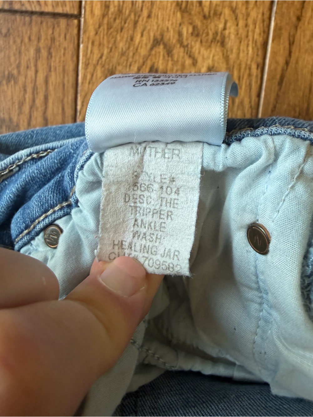 Mother Jeans the tripper ankle in healing jar 29 - Picture 11 of 13
